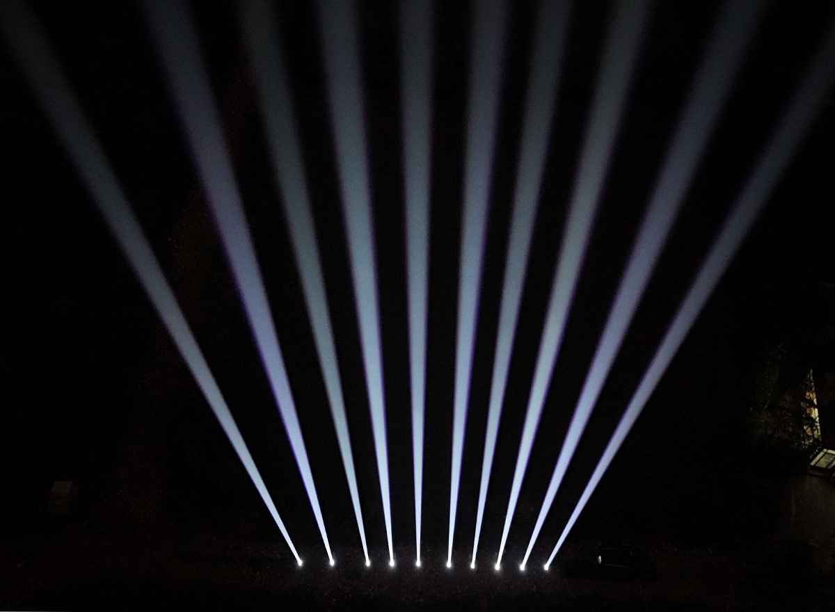 Outdoor Waterproof Laser Beam Moving Head Light 3 Luz principal móvil impermeable al aire libre del haz láser 3