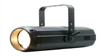 Estudio Spotlight: revelando el poder de la luz blanca de Fresnel LED